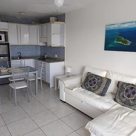 Apartment In Puerto Rico In Front Of Port. Puerto Rico (Gran Canaria)